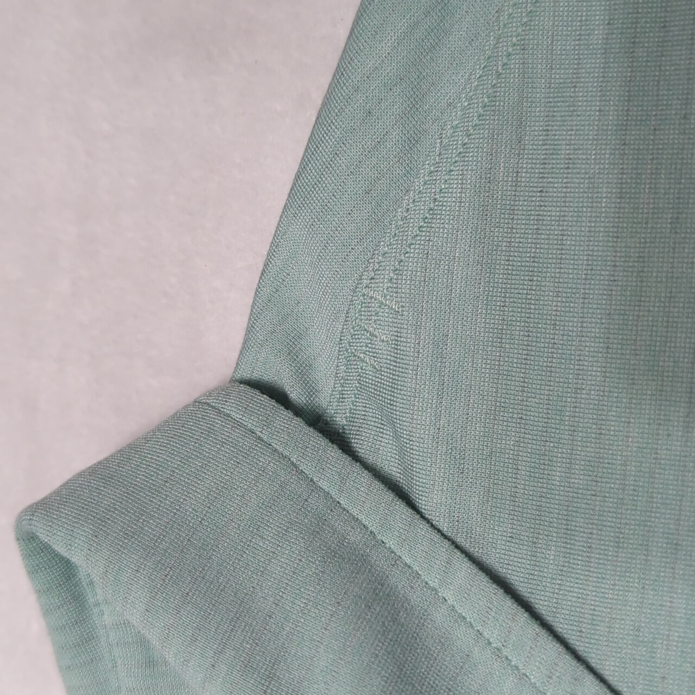 Lululemon Light Green Mens Polo Shirt Size‎ Small - Picture 3 of 5